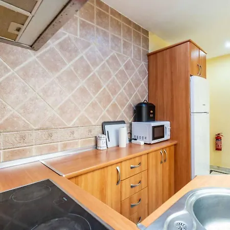 Apartment Cyv Centrally Located 1 Bed 1 Bath Near The Fuengirola
