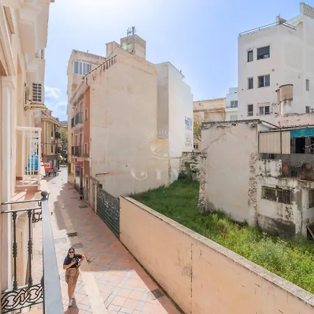 Apartment Cyv -centrally Located 1 Bed 1 Bath Near The