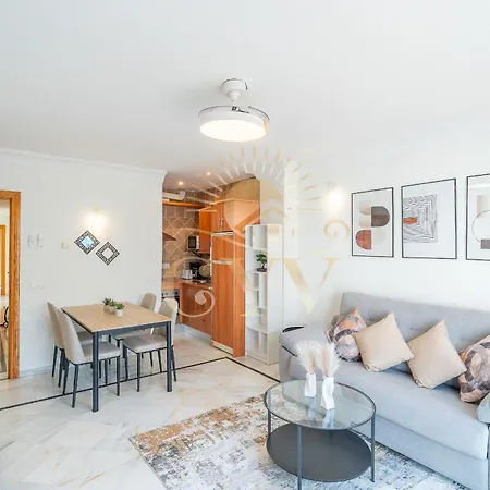 Apartment Cyv -centrally Located 1 Bed 1 Bath Near The