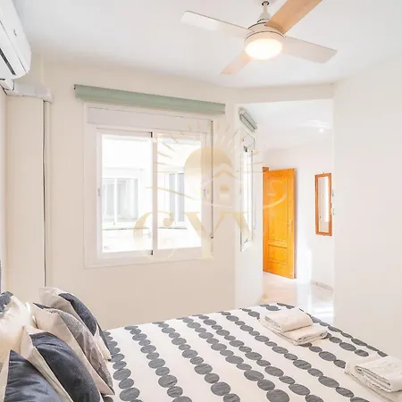 Cyv -centrally Located 1 Bed 1 Bath Near The Apartment