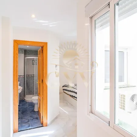 Apartment Cyv -centrally Located 1 Bed 1 Bath Near The *