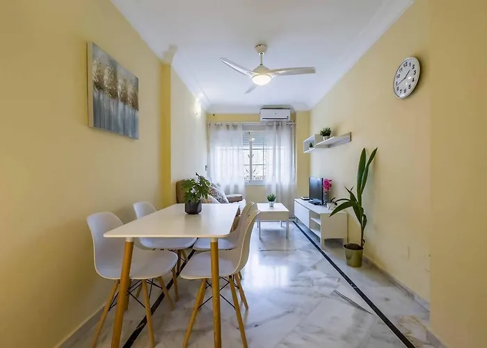 Cyv -centrally Located 1 Bed 1 Bath Near The فوينخيرولا