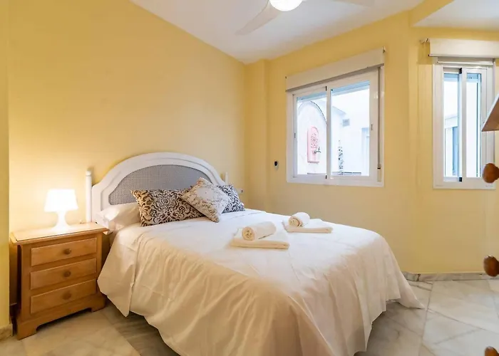 Cyv -centrally Located 1 Bed 1 Bath Near The فوينخيرولا