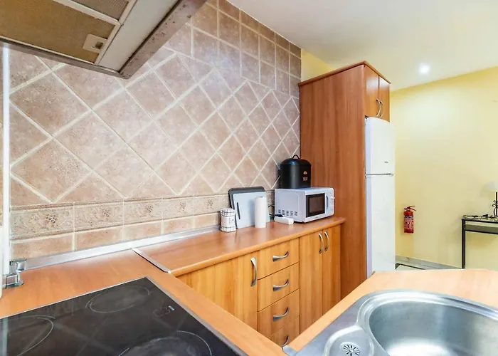 شقة Cyv -centrally Located 1 Bed 1 Bath Near The فوينخيرولا